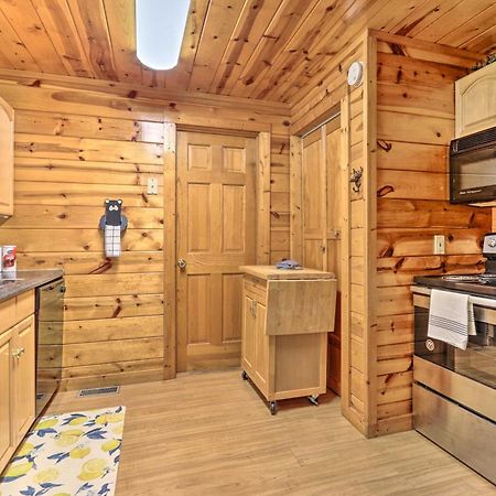 Cozy Mountain Cabin In Perfect Location Sevierville Exteriör bild