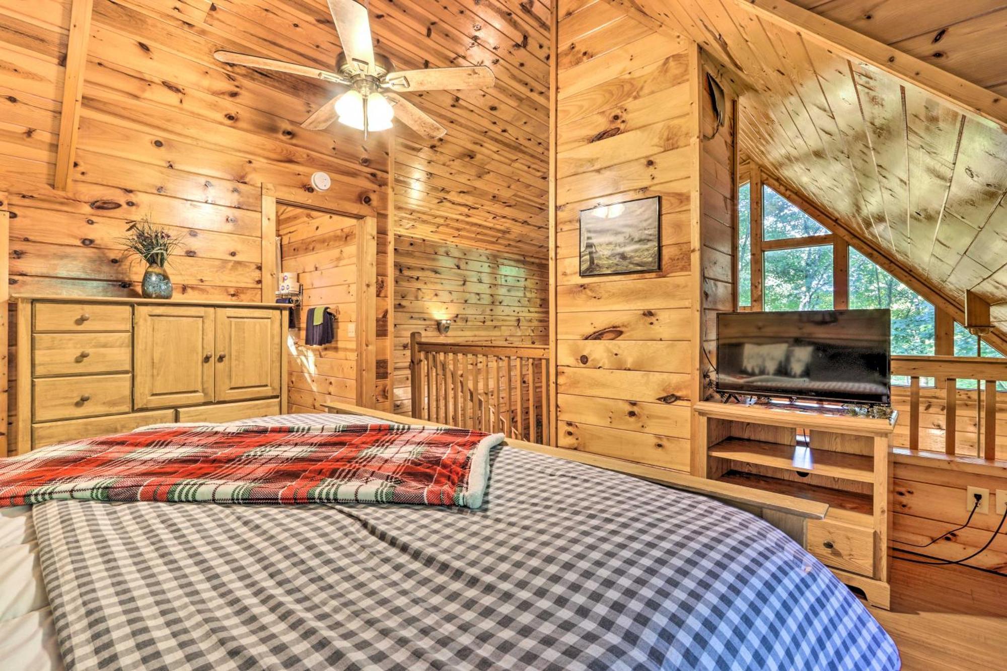 Cozy Mountain Cabin In Perfect Location Sevierville Exteriör bild