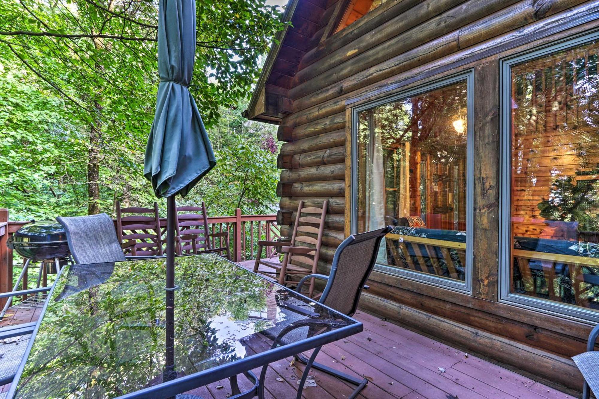 Cozy Mountain Cabin In Perfect Location Sevierville Exteriör bild
