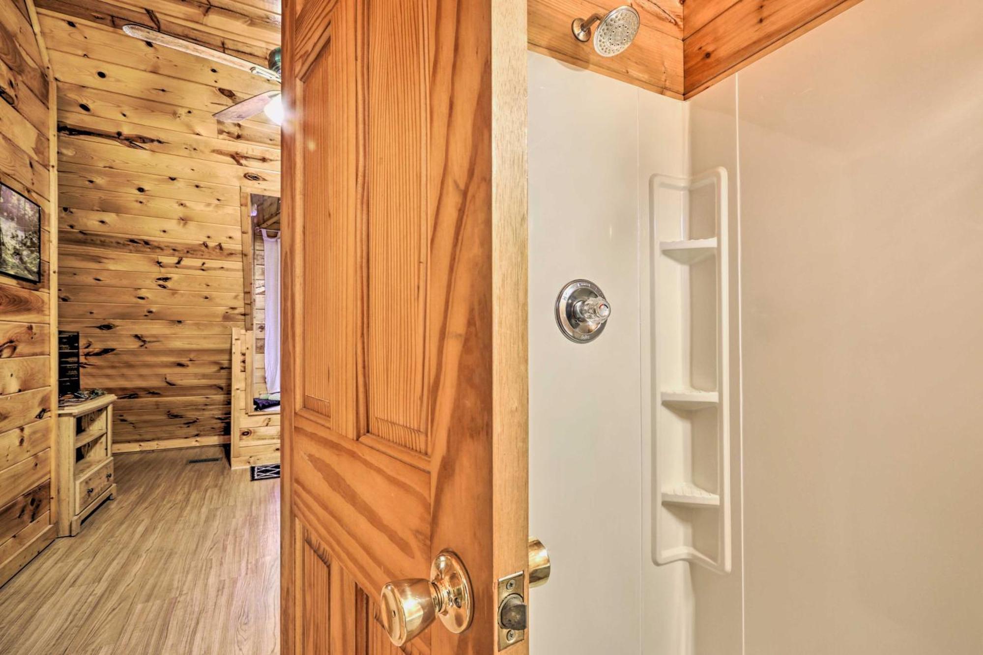 Cozy Mountain Cabin In Perfect Location Sevierville Exteriör bild